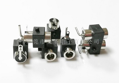 DC电源插座怎么样使用？？？